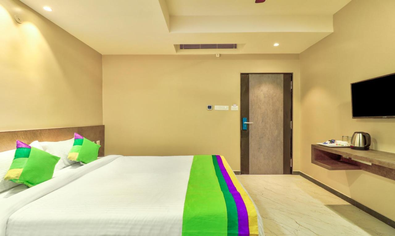 Treebo Sriz Cozy Seethamadhara Visakhapatnam Buitenkant foto