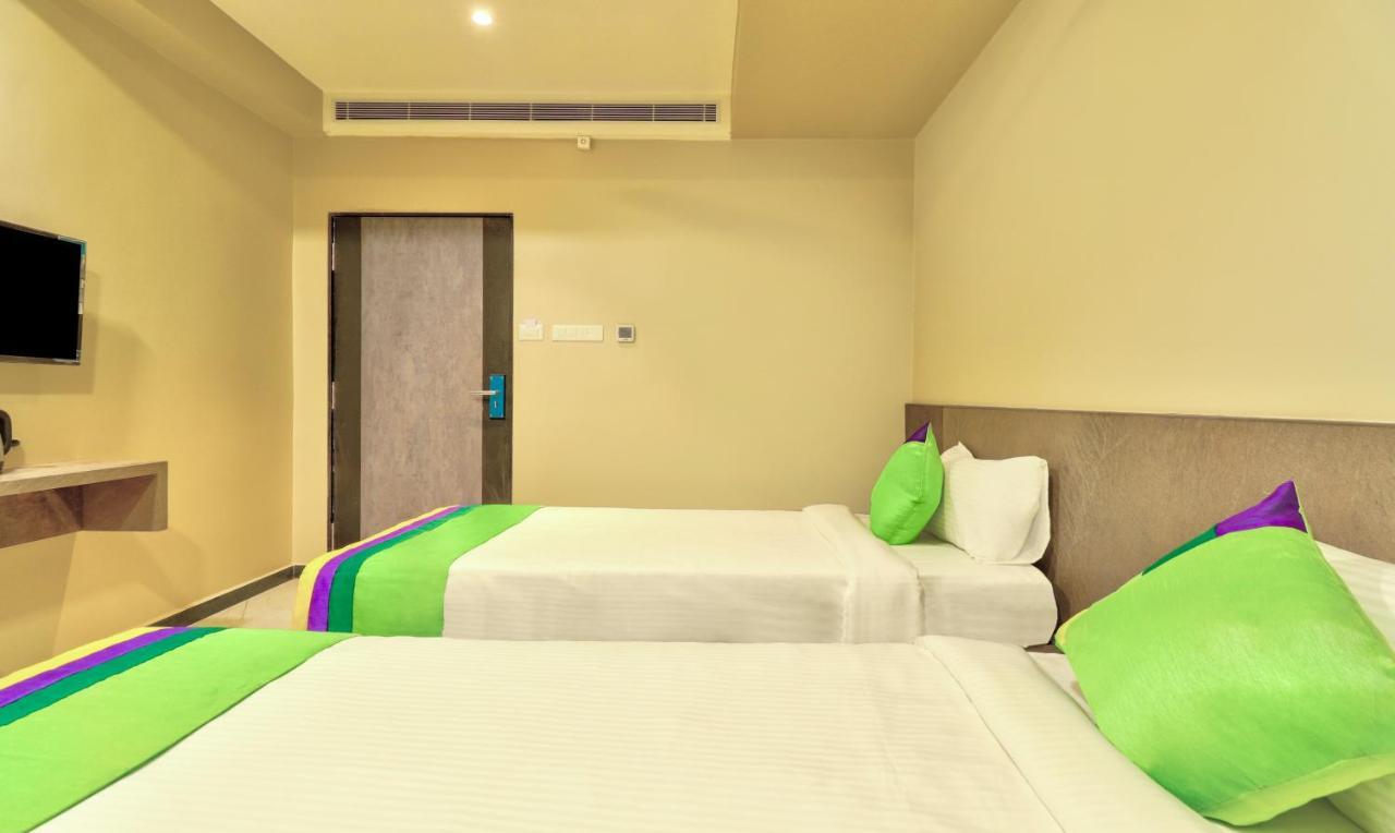 Treebo Sriz Cozy Seethamadhara Visakhapatnam Buitenkant foto